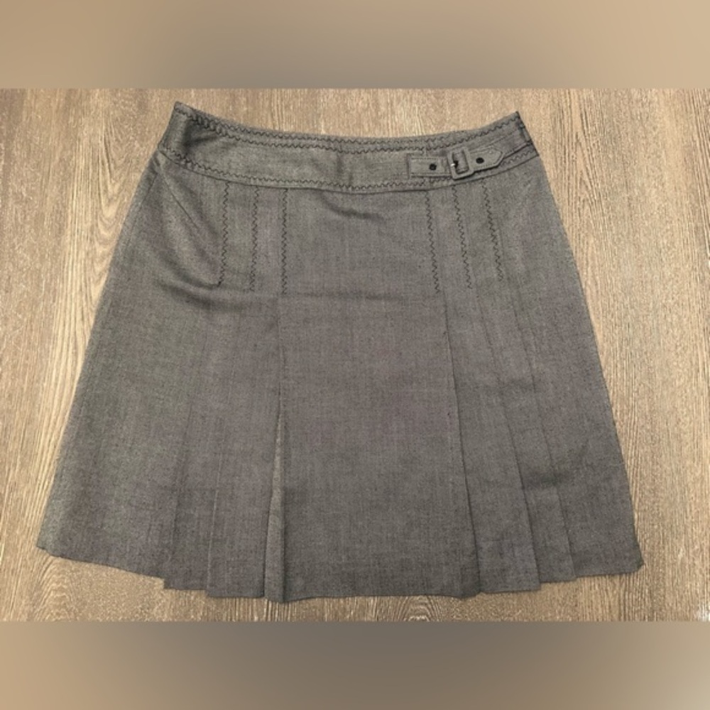 ANN TAYLOR LOFT GREY PENCIL SKIRT - Size 8 SKU:361